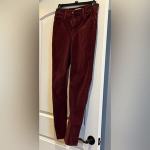 Levi's Women's 724 High Rise Straight Leg Cords - Burgundy 29 x 32 pants jeans